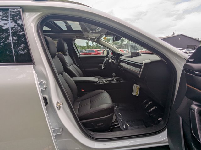 Vehicle image 36 of 45