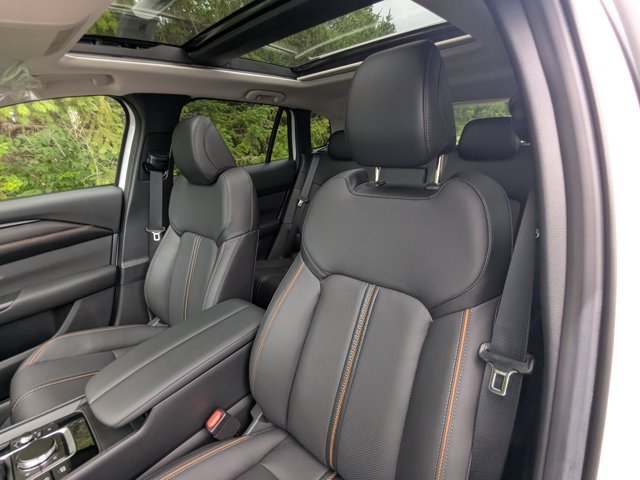 Vehicle image 14 of 45
