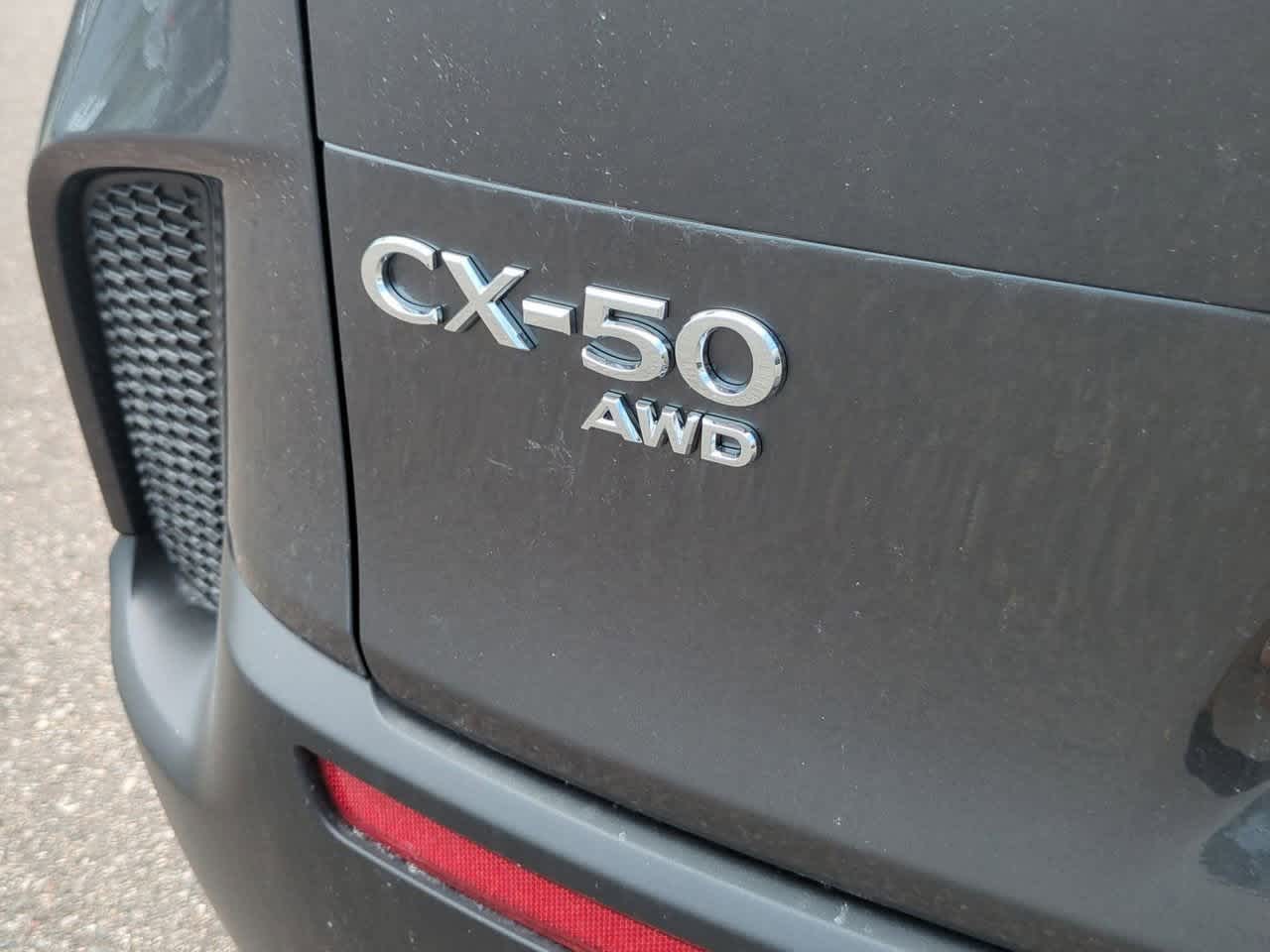 Vehicle image 19 of 34