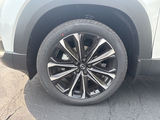 Vehicle image 10 of 18