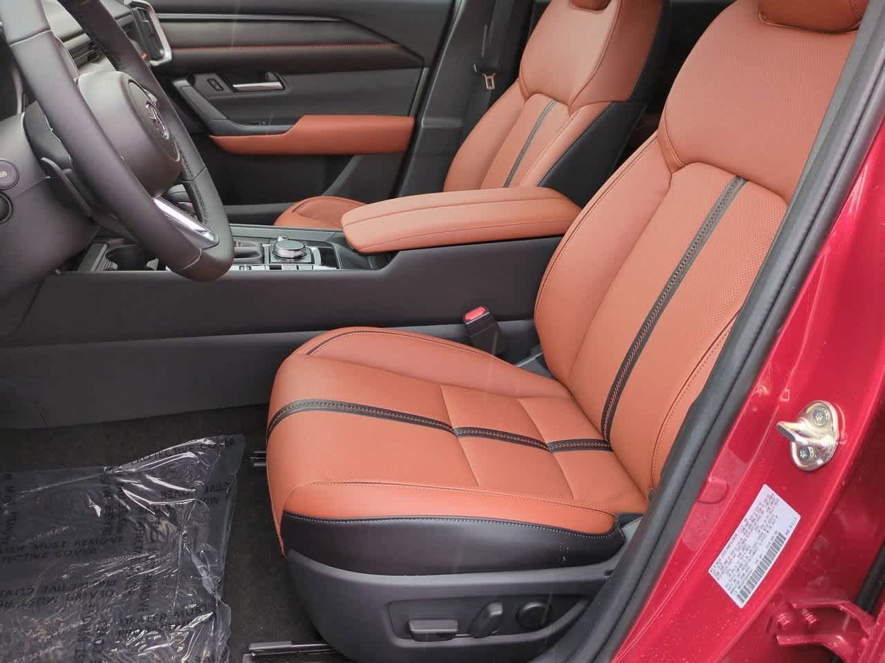 Vehicle image 10 of 34