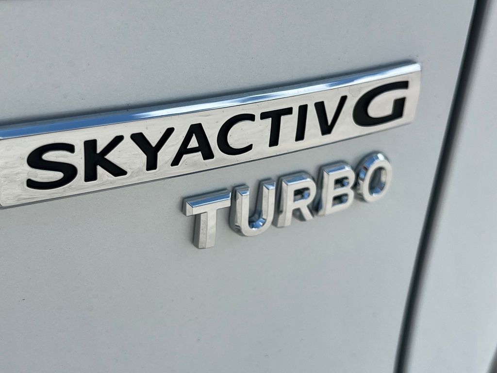 2025 Mazda CX-50 2.5 Turbo Premium Package Image 10 of 14