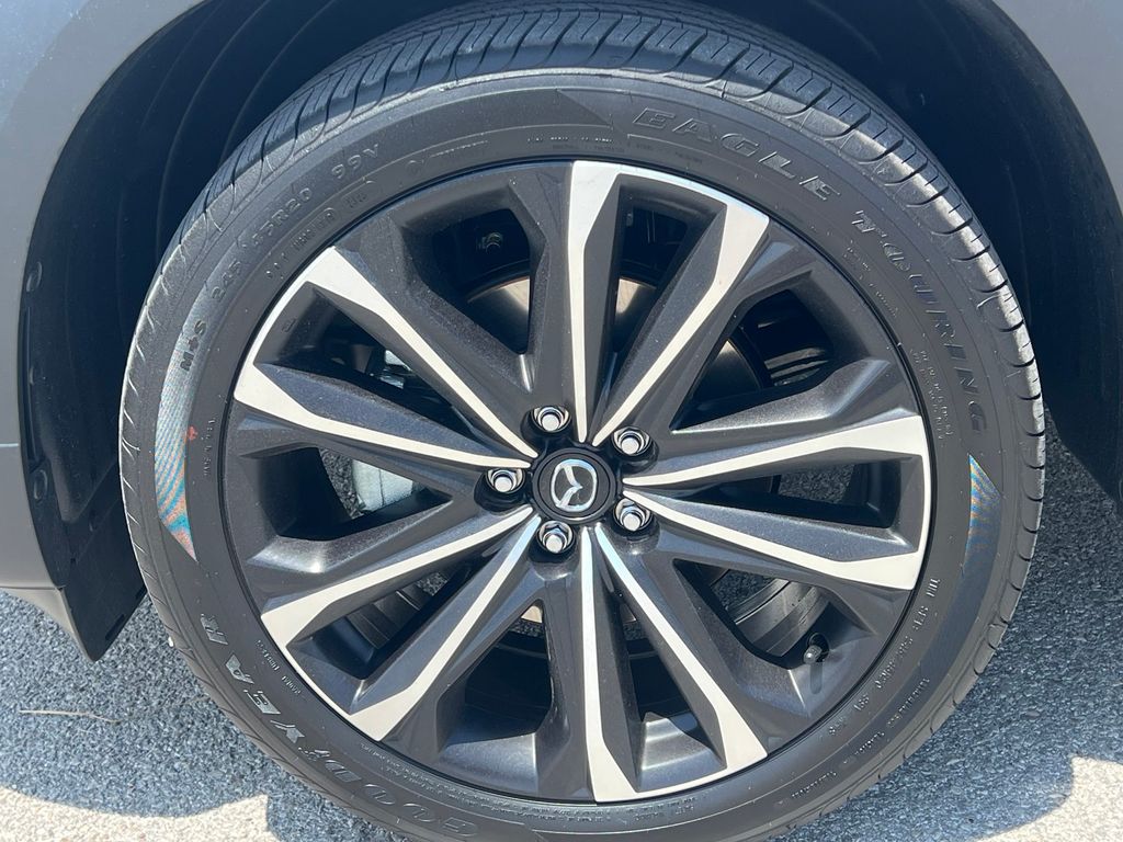 2025 Mazda CX-50 2.5 Turbo Premium Package Image 9 of 14