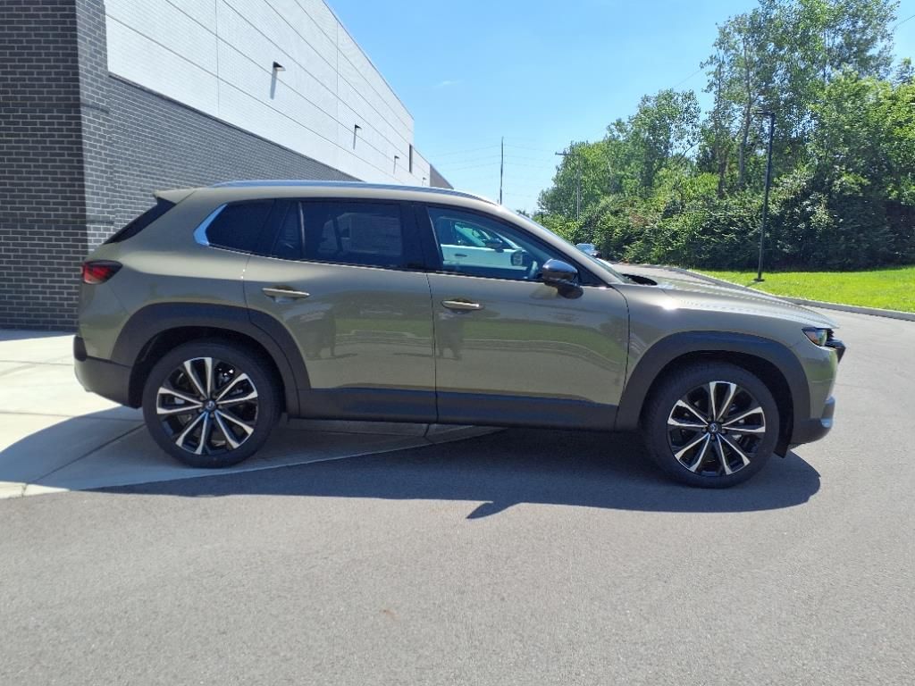 Vehicle image 4 of 25