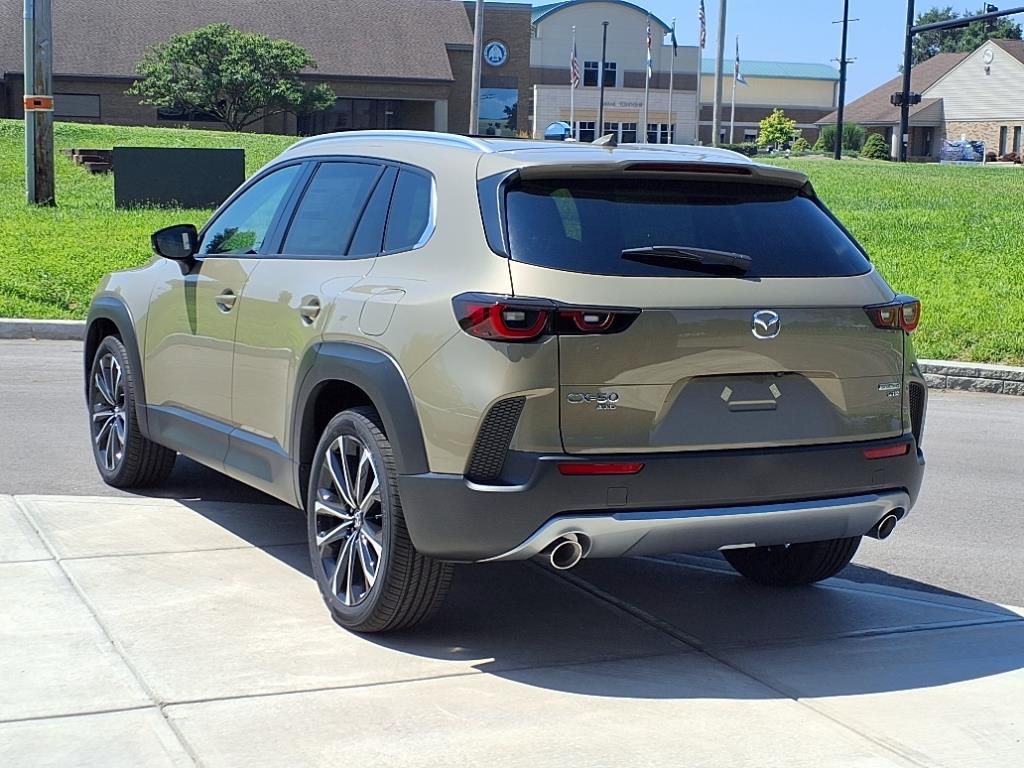 Vehicle image 8 of 25