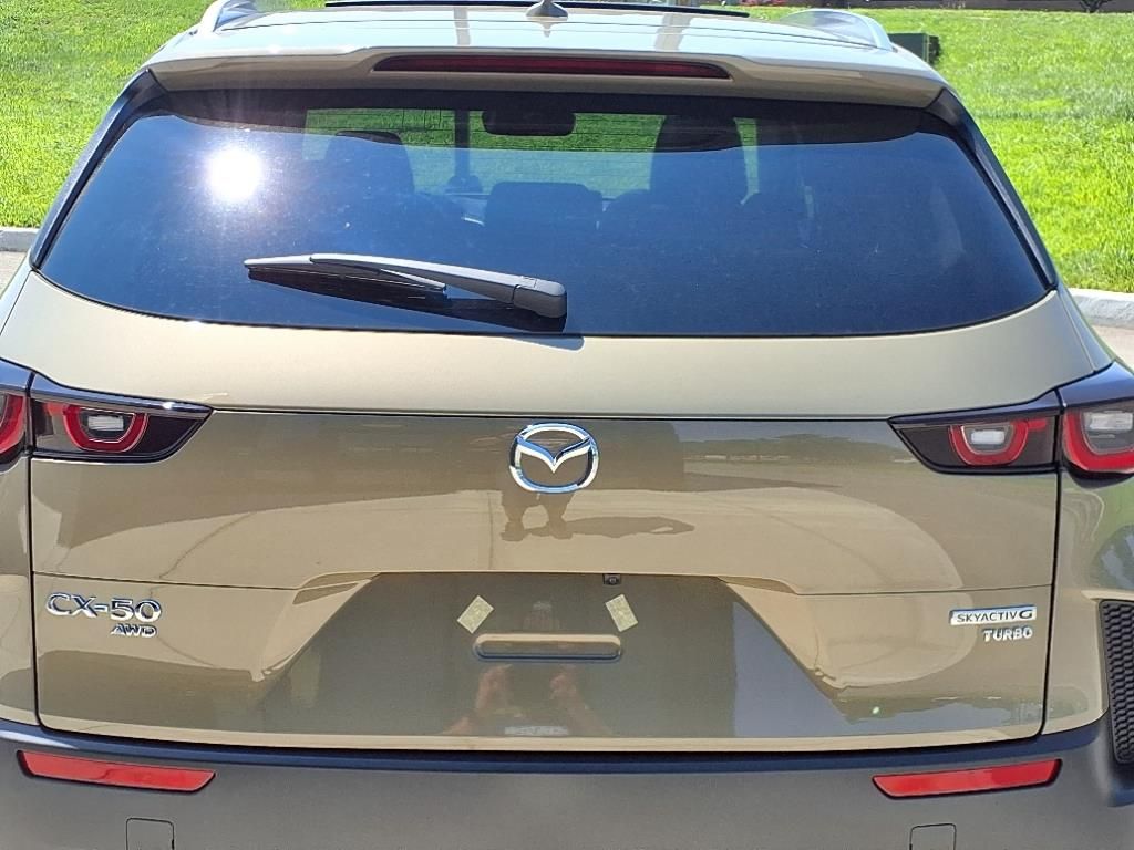 Vehicle image 7 of 25