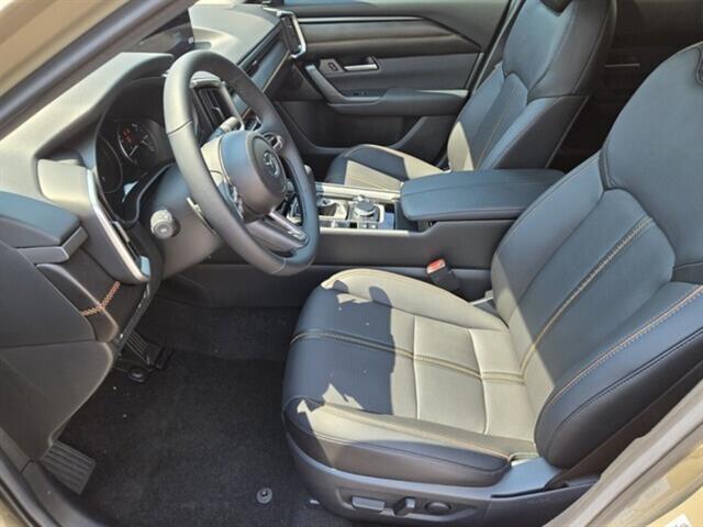 Vehicle image 17 of 29