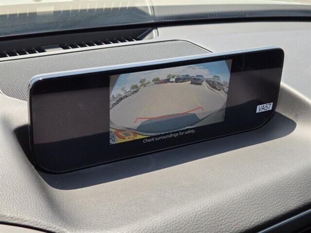 Vehicle image 28 of 29