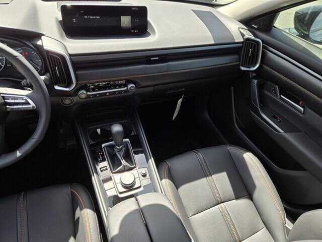Vehicle image 20 of 30