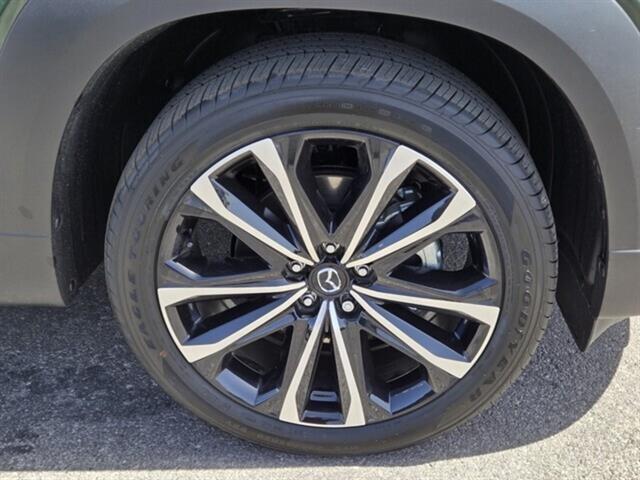 Vehicle image 9 of 30