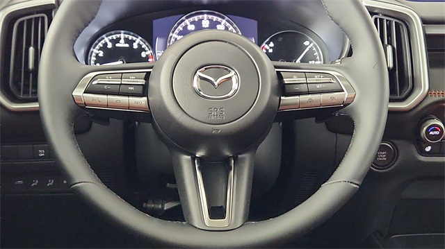Vehicle image 25 of 42