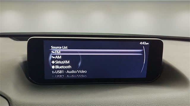 Vehicle image 21 of 42