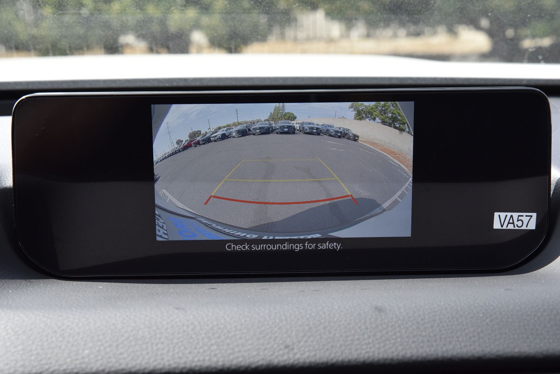 Vehicle image 13 of 18