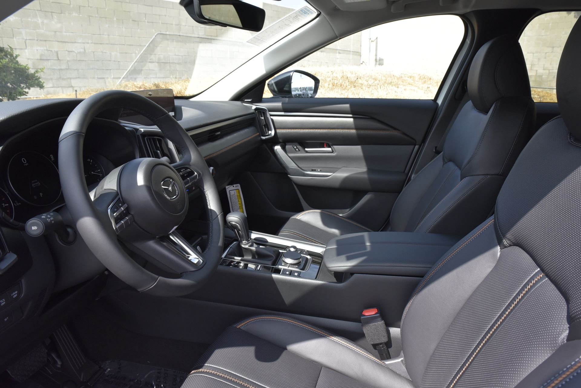 Vehicle image 6 of 18