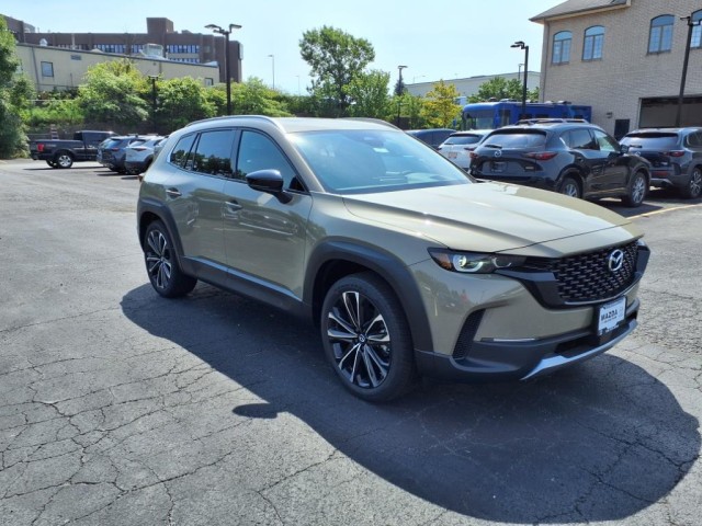 2025 Mazda CX-50 2.5 Turbo Premium Package Image 5 of 28