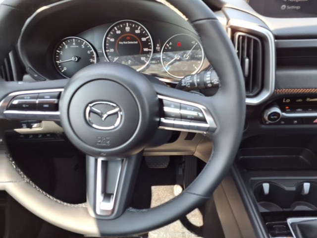 2025 Mazda CX-50 2.5 Turbo Premium Package Image 24 of 28