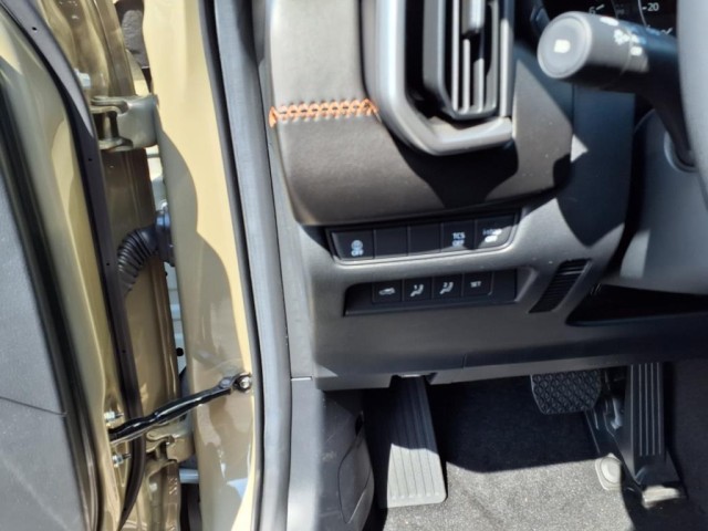 2025 Mazda CX-50 2.5 Turbo Premium Package Image 25 of 28