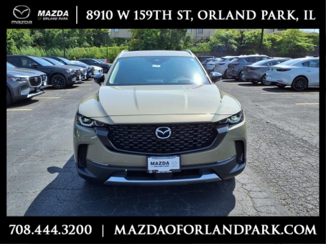 2025 Mazda CX-50 2.5 Turbo Premium Package Image 3 of 28