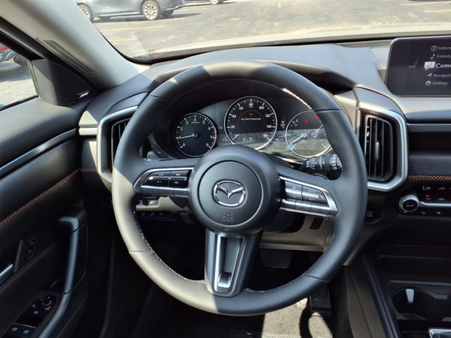 2025 Mazda CX-50 2.5 Turbo Premium Package Image 18 of 28