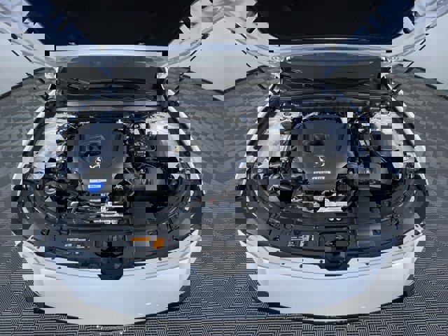 Vehicle image 12 of 30
