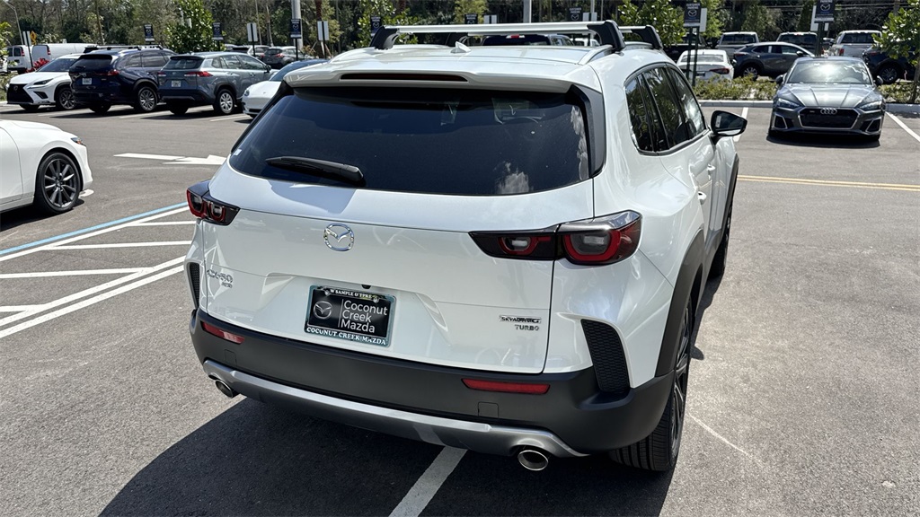 Vehicle image 16 of 64