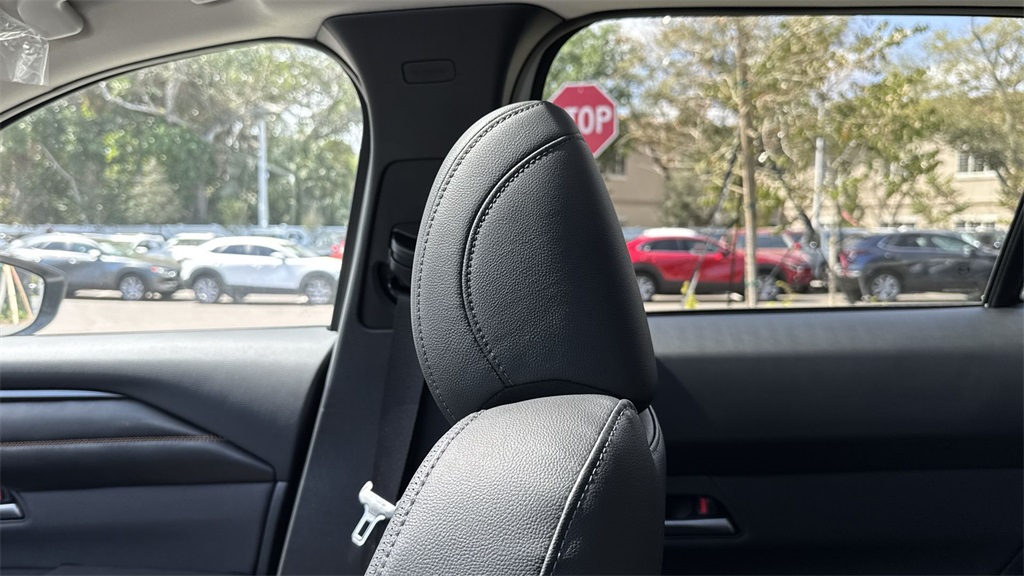 Vehicle image 40 of 64