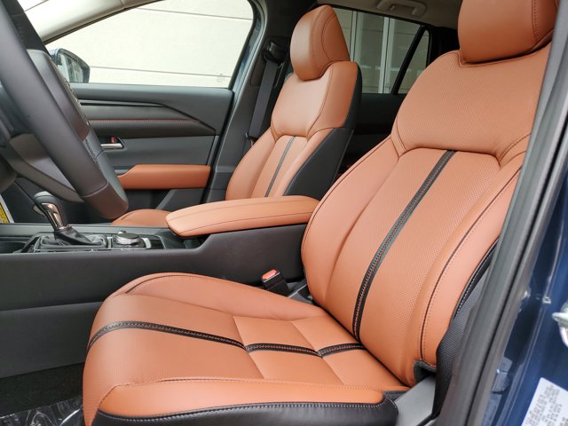 Vehicle image 14 of 30