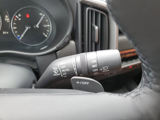 Vehicle image 21 of 30