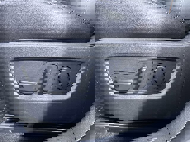 Vehicle image 29 of 29