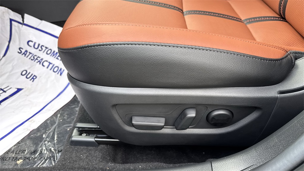 Vehicle image 57 of 64