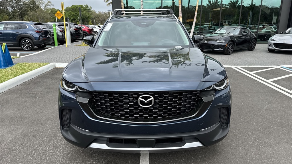 Vehicle image 6 of 64