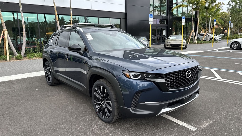 Vehicle image 10 of 64