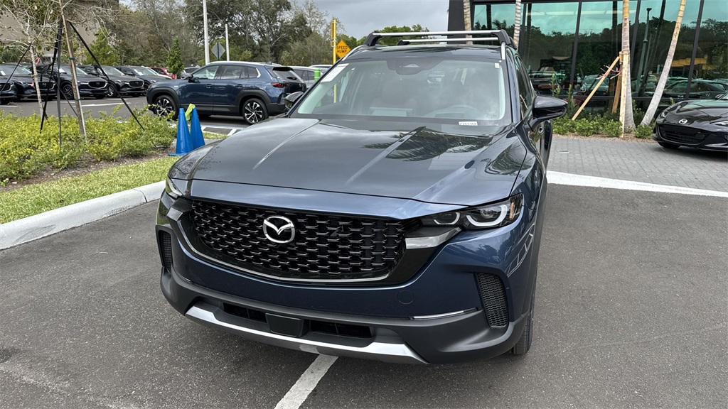 Vehicle image 4 of 64
