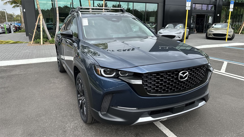 Vehicle image 7 of 64