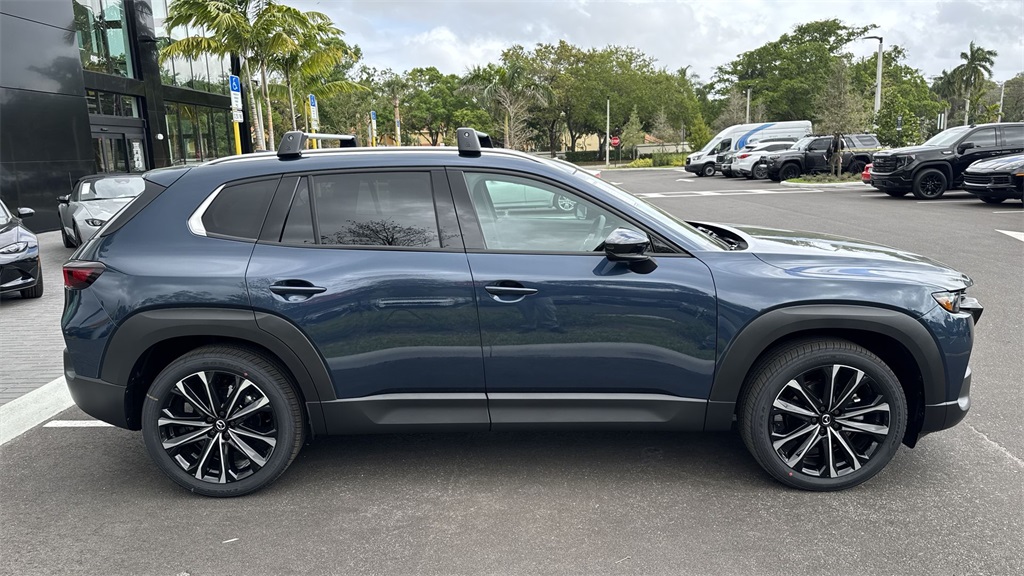 Vehicle image 13 of 64