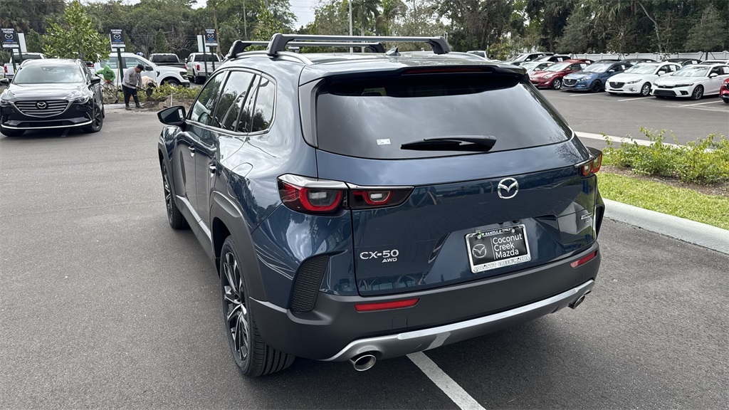 Vehicle image 21 of 64