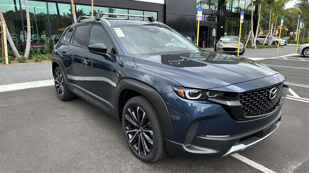 Vehicle image 11 of 64