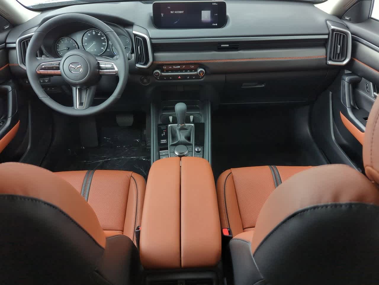 Vehicle image 17 of 34