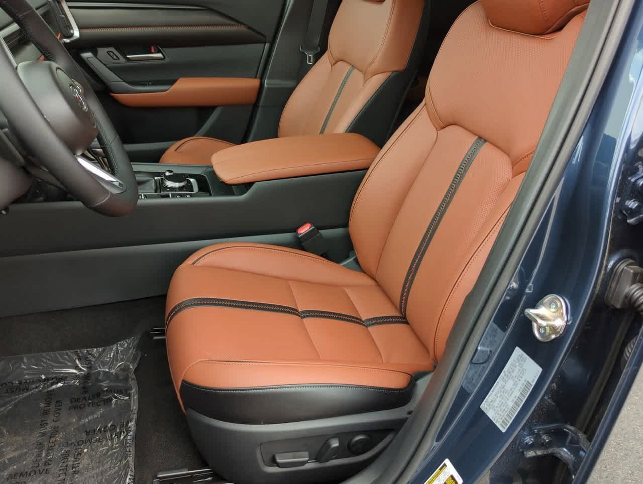 Vehicle image 13 of 34