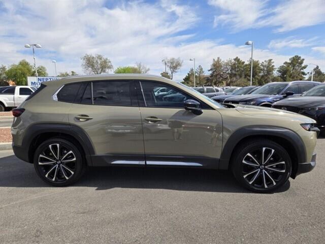 Vehicle image 4 of 30