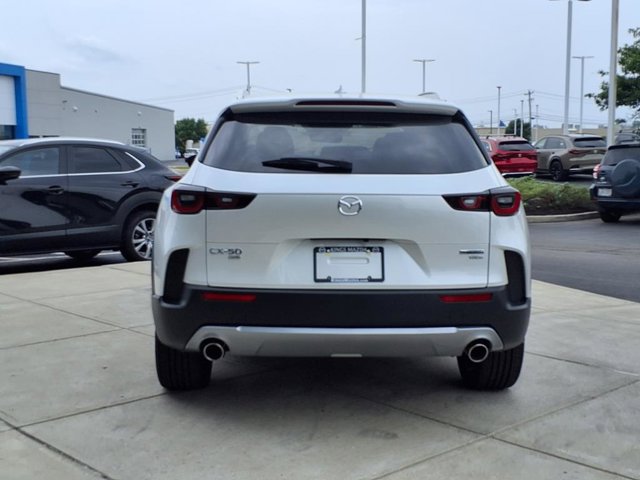 Vehicle image 6 of 28