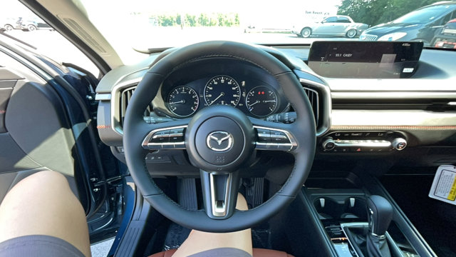 Vehicle image 18 of 41