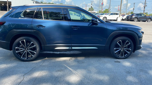 Vehicle image 4 of 41
