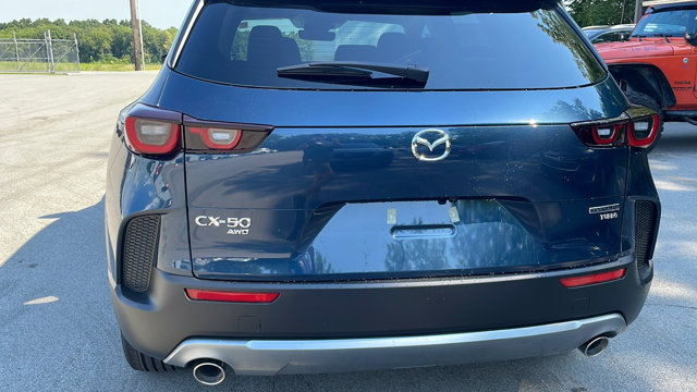 Vehicle image 28 of 41