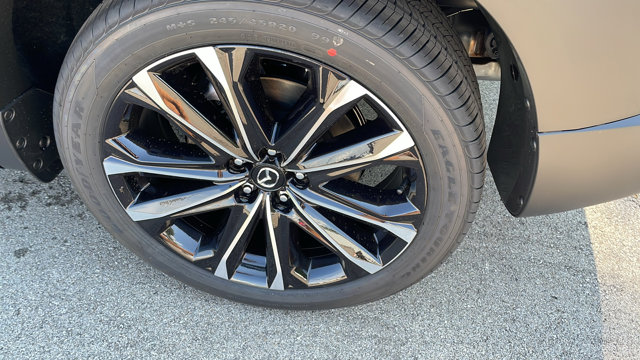 Vehicle image 7 of 41