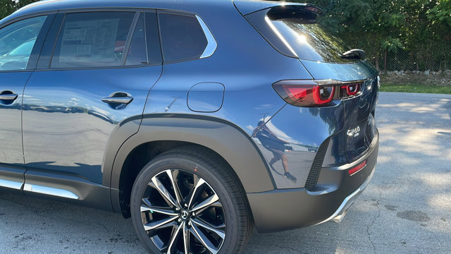 Vehicle image 6 of 41