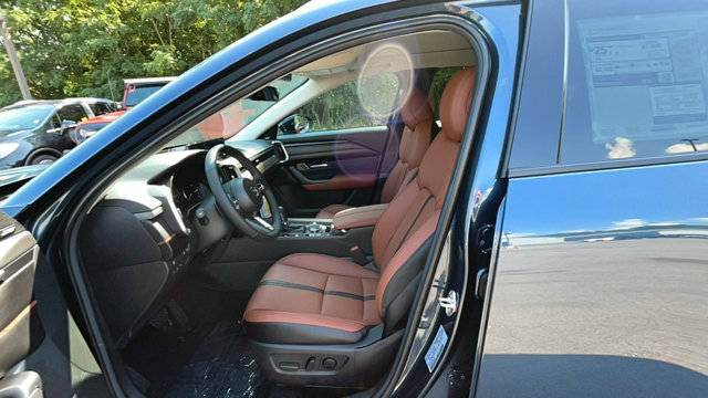 Vehicle image 15 of 41