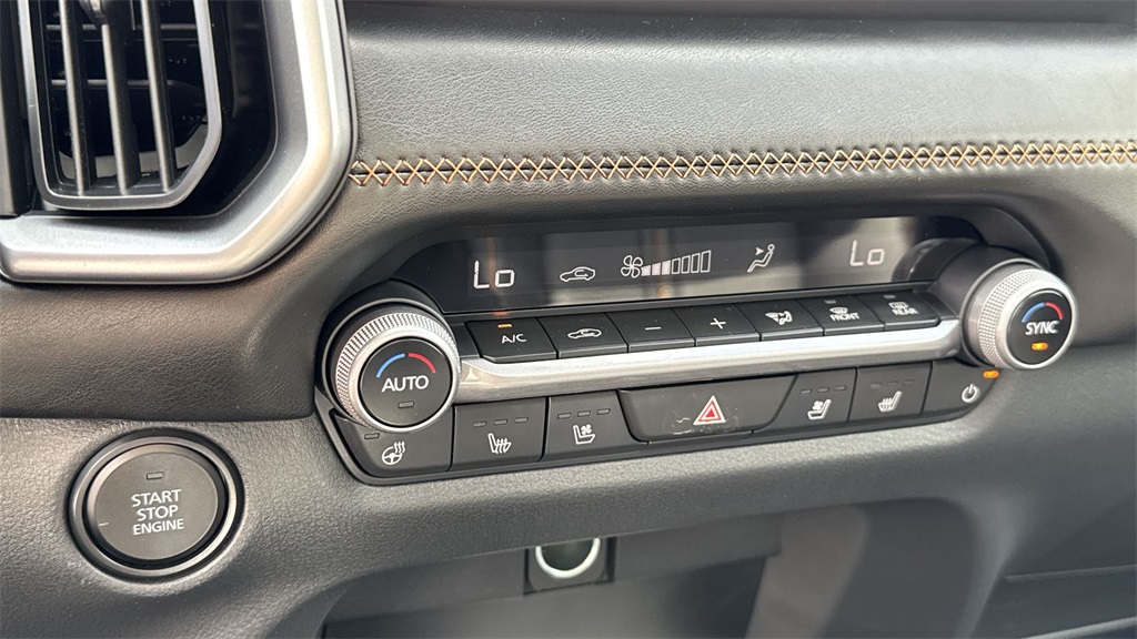 Vehicle image 37 of 37