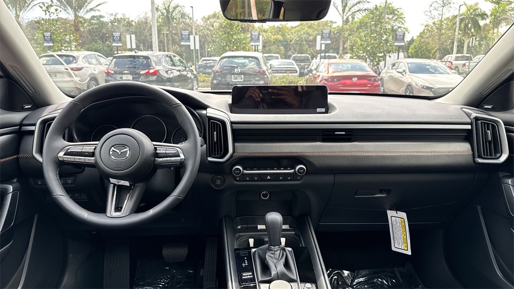 Vehicle image 24 of 37