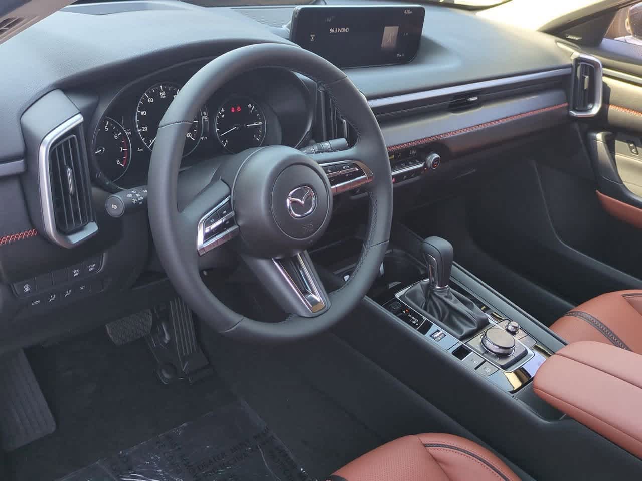 Vehicle image 16 of 34